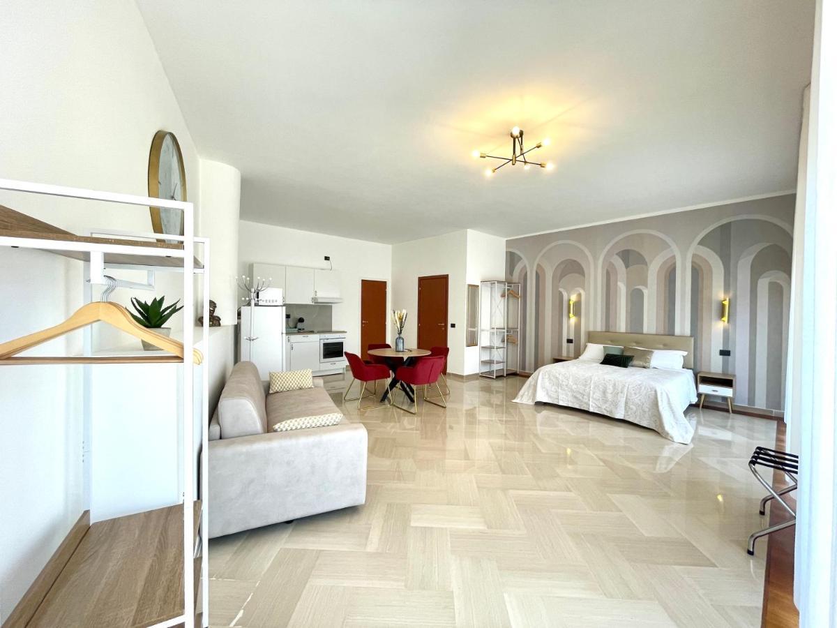 Trani Suite - Moro 10 Kültér fotó