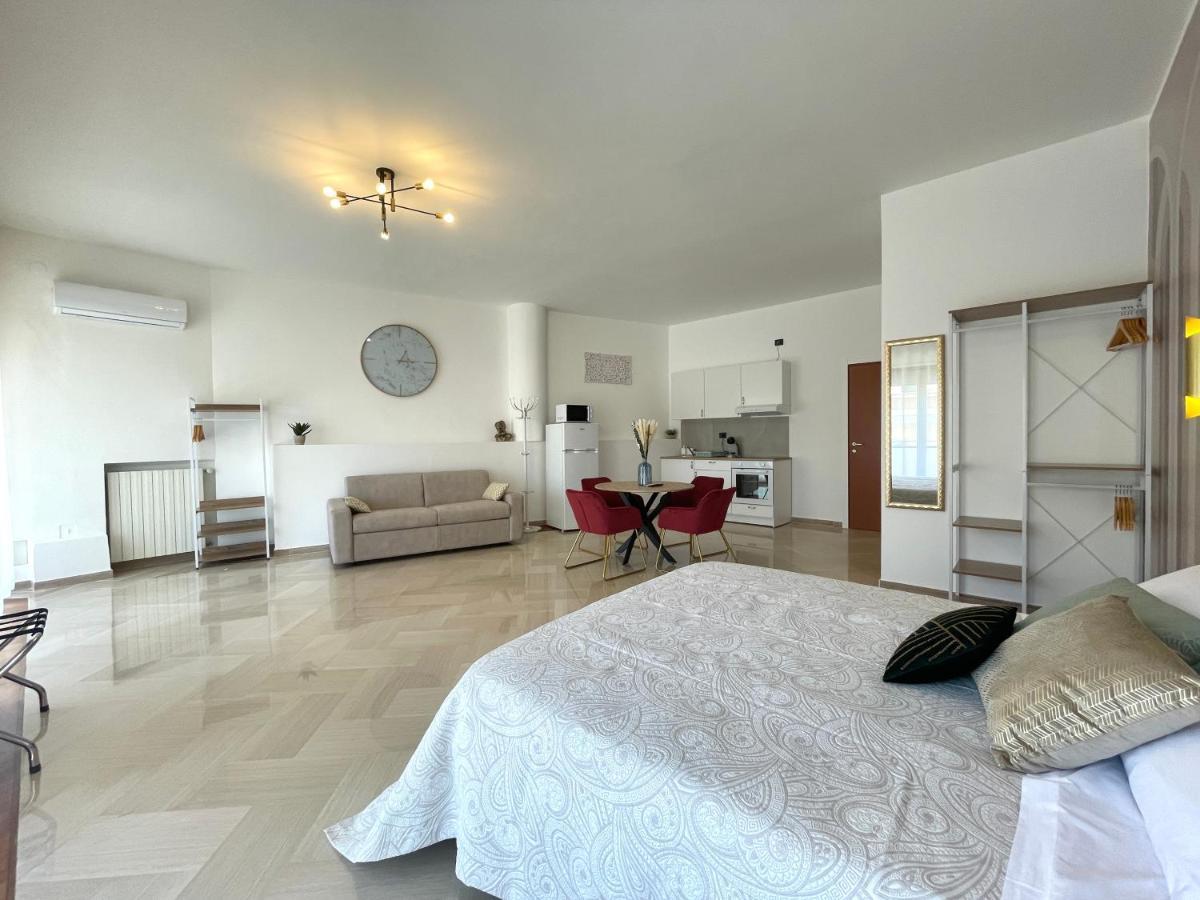 Trani Suite - Moro 10 Kültér fotó