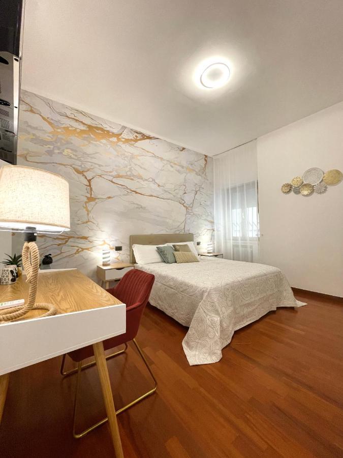 Trani Suite - Moro 10 Kültér fotó