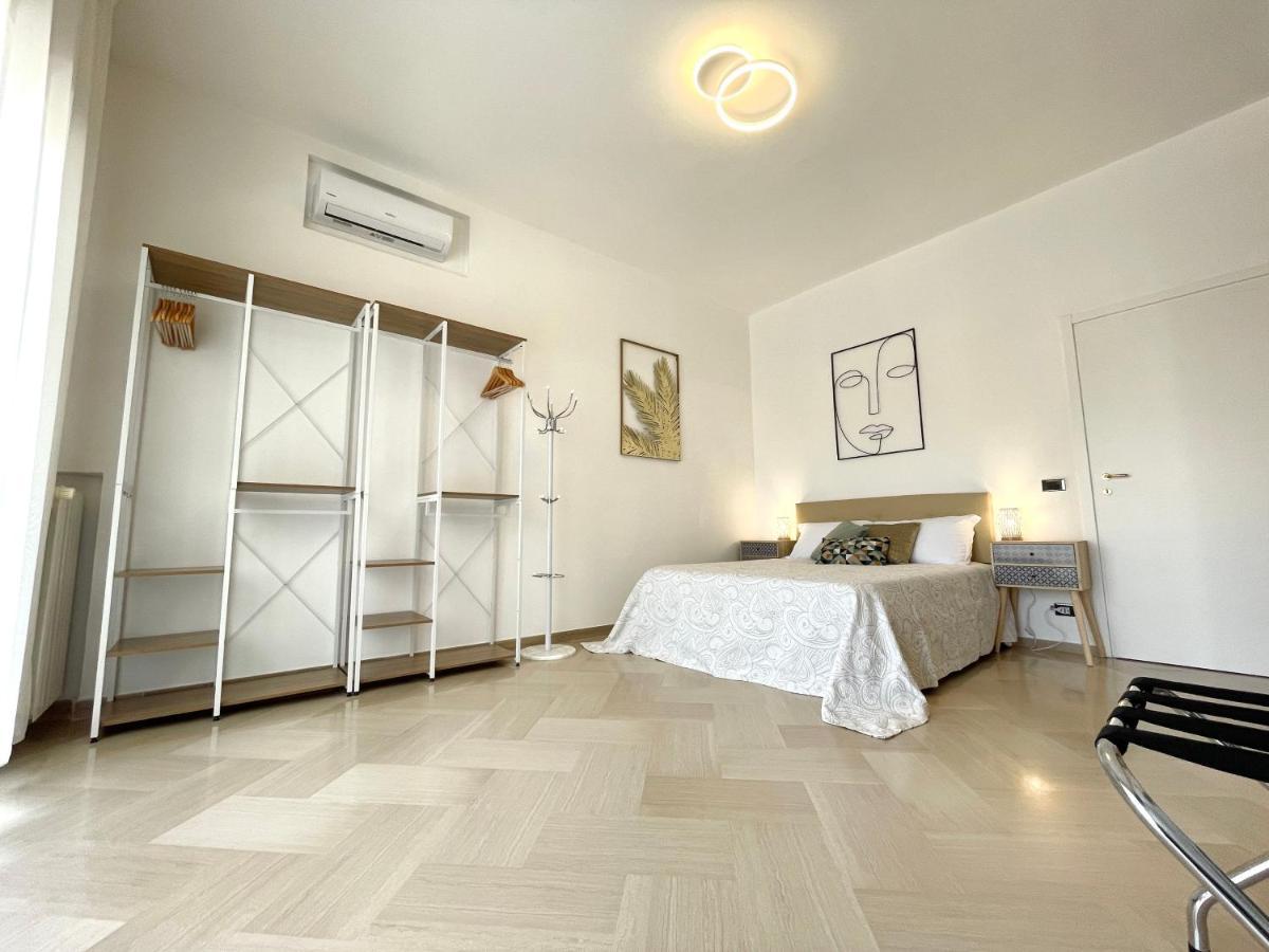Trani Suite - Moro 10 Kültér fotó